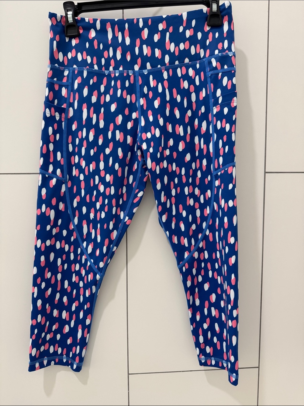 Zyia Active Blue Printed Performance Leggings with Pink & White Dot Pattern
